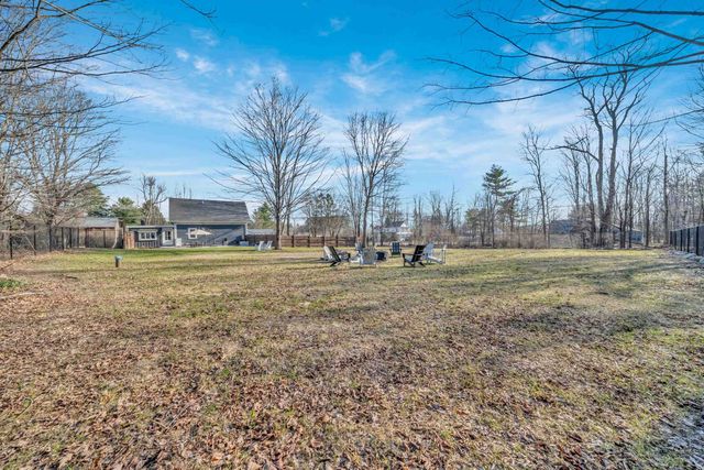 54 Middle Road, Brentwood, NH 03833
