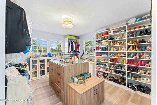 116 Cat Cay Lane, Indian Harbour Beach, FL 32937