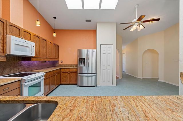 2521 W MARION AVENUE 111, Punta Gorda, FL 33950