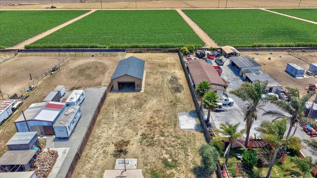 664 Middlefield Road, Salinas, CA 93906