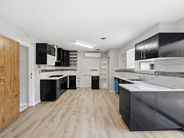 1220 Colfax Circle, Richardson, TX 75080