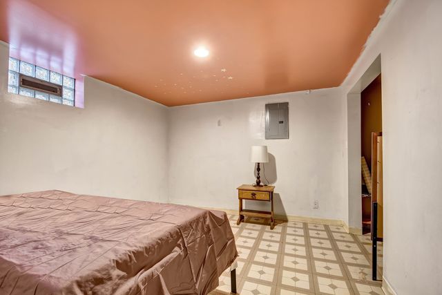 4332 W 81st Street, Chicago, IL 60652