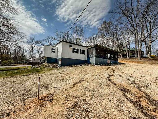 375 Belview Rd, Springville, TN 38256