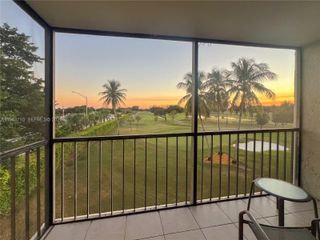 8900 Washington Boulevard 401A, Pembroke Pines, FL 33025