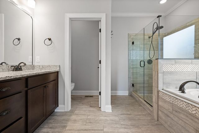 7992 Frostwood Lane, Ooltewah, TN 37363