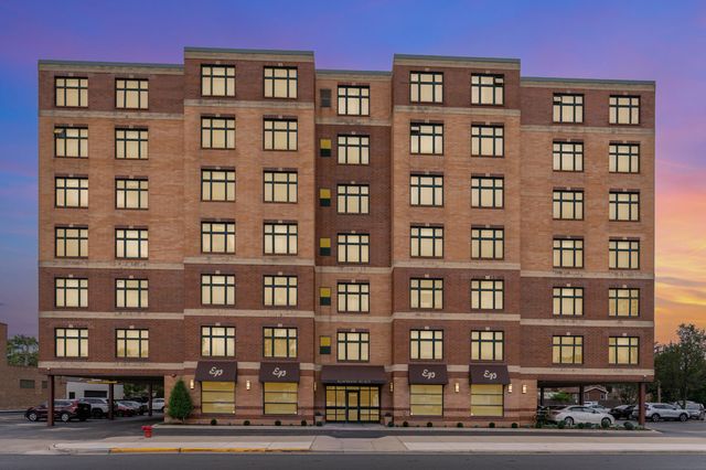 1930 N Harlem Avenue N 306, Elmwood Park, IL 60707