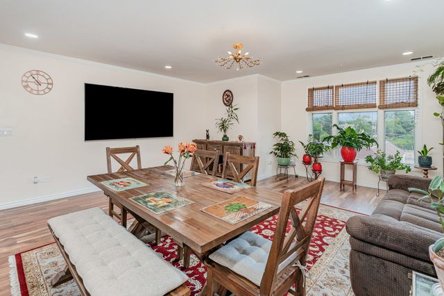 1930 N Harlem Avenue N 306, Elmwood Park, IL 60707