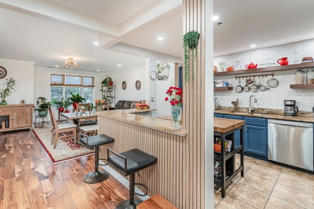 1930 N Harlem Avenue N 306, Elmwood Park, IL 60707