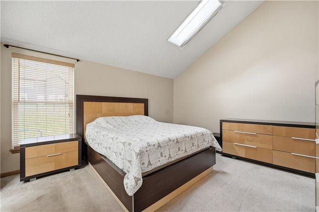 2136 SW Sterling Drive, Lee's Summit, MO 64081