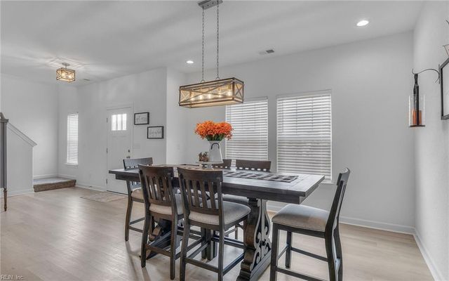 119 Iris CIR, Moyock, NC 27958