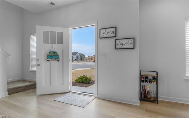 119 Iris CIR, Moyock, NC 27958