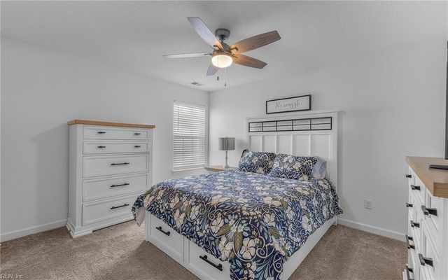 119 Iris CIR, Moyock, NC 27958