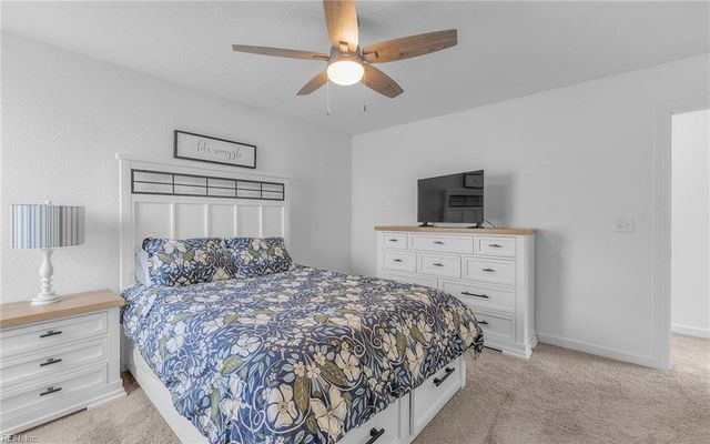 119 Iris CIR, Moyock, NC 27958