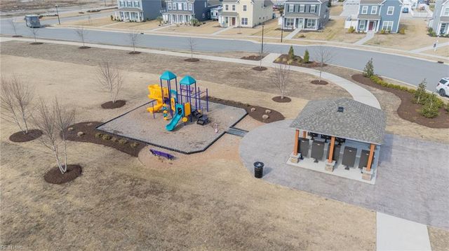 119 Iris CIR, Moyock, NC 27958