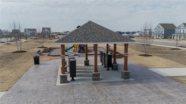 119 Iris CIR, Moyock, NC 27958