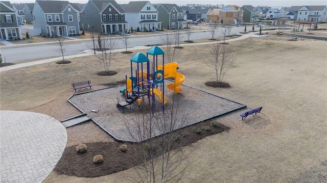 119 Iris CIR, Moyock, NC 27958