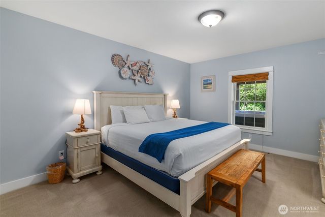 81 Compass Street, Pacific Beach, WA 98571