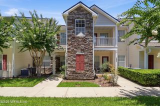 2200 MARSH HAWK Lane 214, Fleming Island, FL 32003