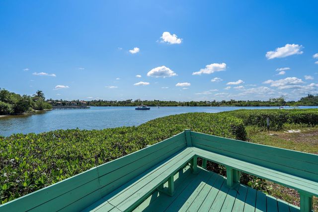 1000 N US HIGHWAY 1 JA104, Jupiter, FL 33477