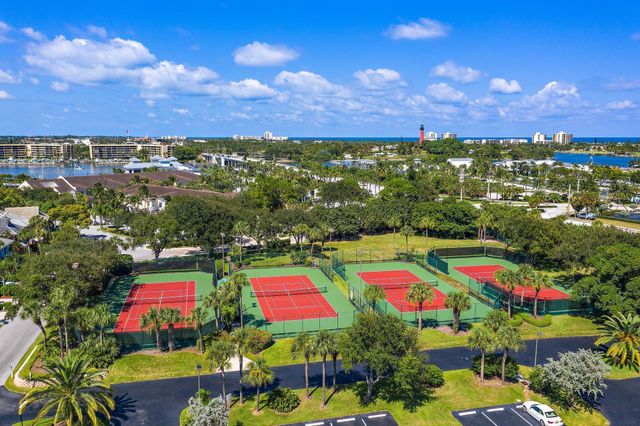 1000 N US HIGHWAY 1 JA104, Jupiter, FL 33477