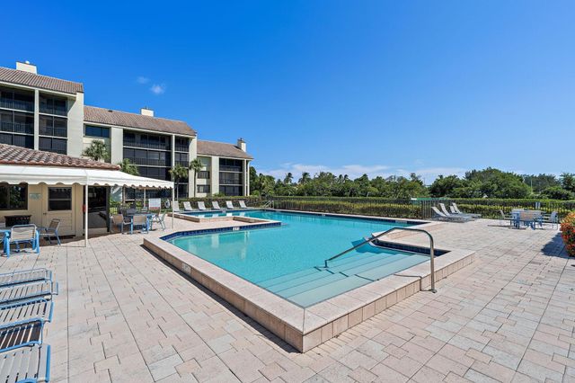 1000 N US HIGHWAY 1 JA104, Jupiter, FL 33477