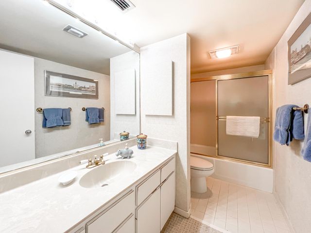 1000 N US HIGHWAY 1 JA104, Jupiter, FL 33477