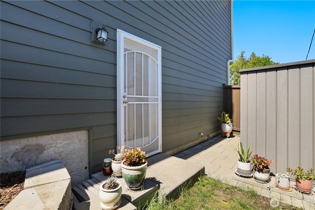 29356 58th Court S, Auburn, WA 98001