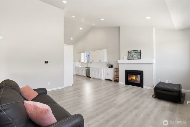 29356 58th Court S, Auburn, WA 98001