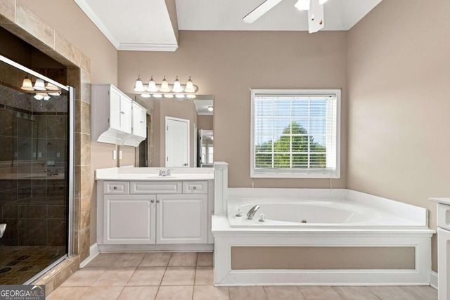 102 Colonial Circle NW, Cartersville, GA 30120