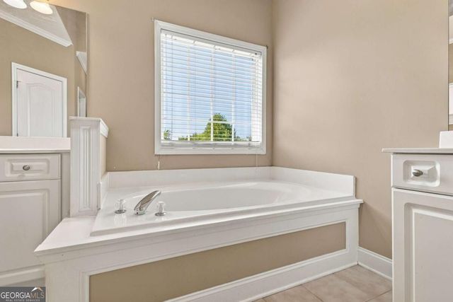 102 Colonial Circle NW, Cartersville, GA 30120