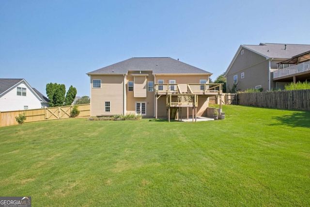 102 Colonial Circle NW, Cartersville, GA 30120