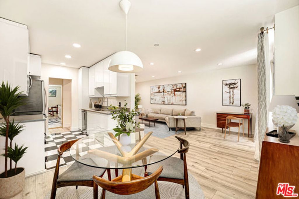 1750 Camino Palmero Street 236, Los Angeles, CA 90046