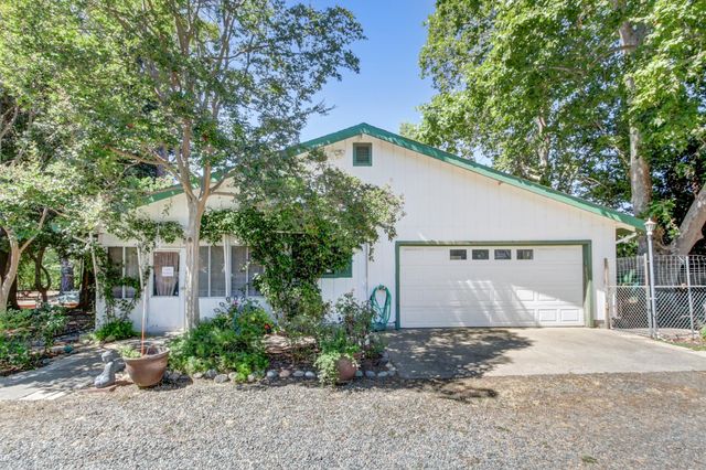 4833 College Oak Dr, Sacramento, CA 95841