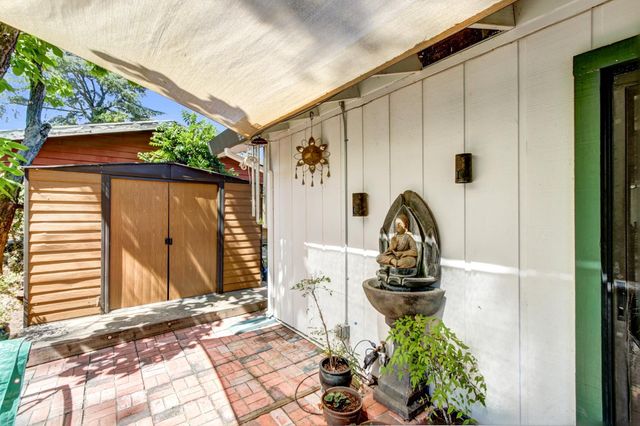 4833 College Oak Dr, Sacramento, CA 95841