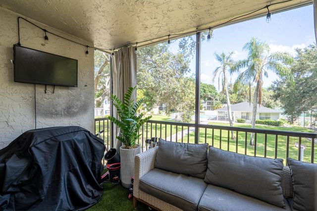 5100 SW 64TH Avenue 204A, Davie, FL 33314
