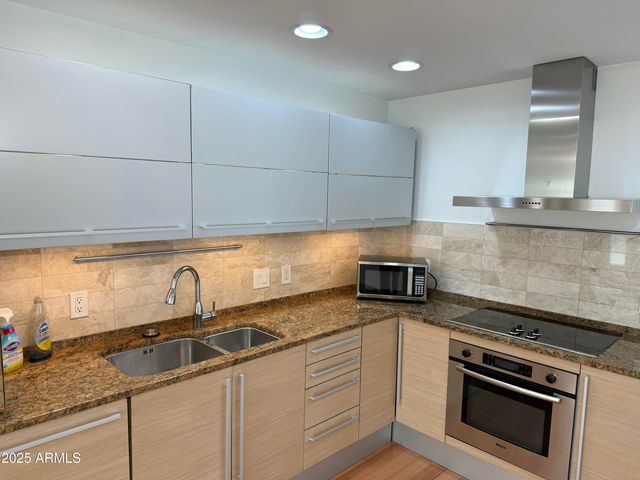 1850 E MARYLAND Avenue 63, Phoenix, AZ 85016