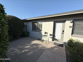 1850 E MARYLAND Avenue 63, Phoenix, AZ 85016