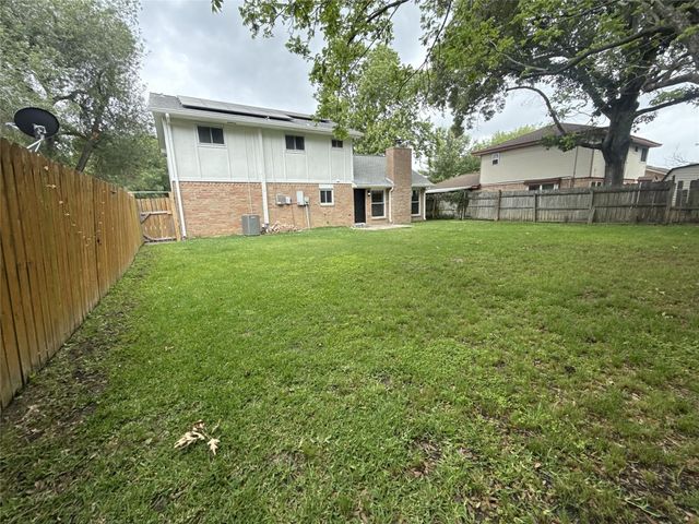 4907 Ripple Creek Drive, Baytown, TX 77521