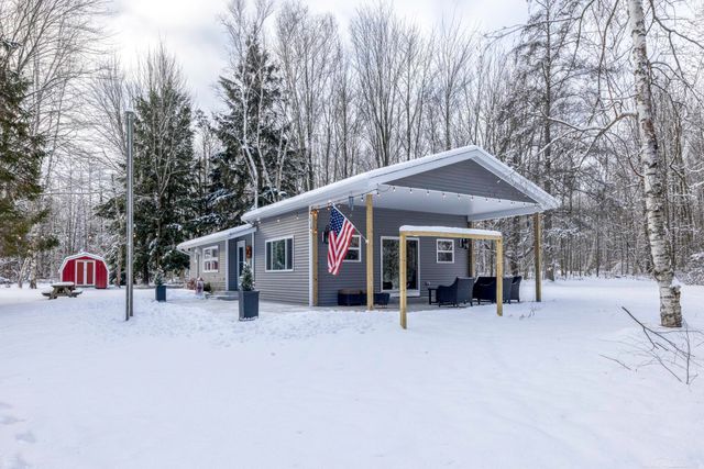 2675 N Ridge Road, Forester Twp, MI 48419