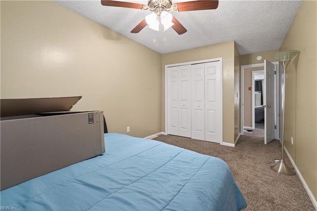 810 Nottaway DR, Chesapeake, VA 23320