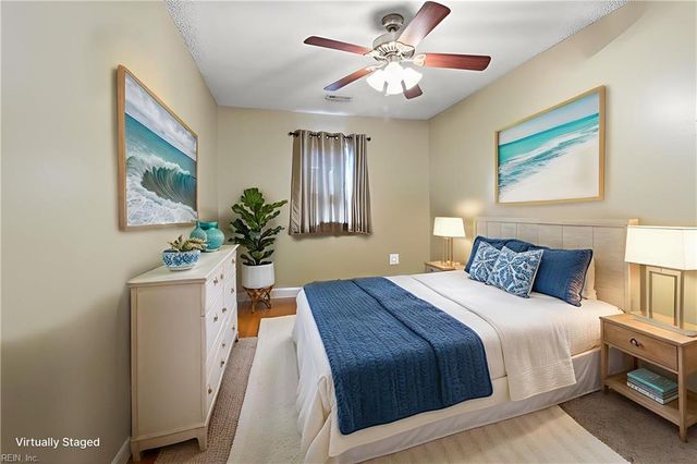 810 Nottaway DR, Chesapeake, VA 23320