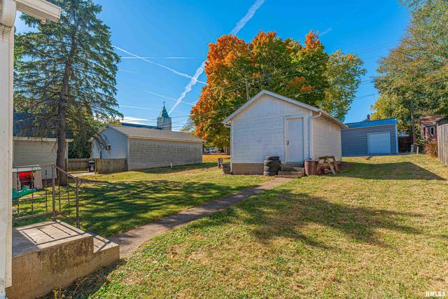 110 S GARDEN Street, Mt Pulaski, IL 62548