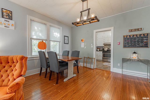 110 S GARDEN Street, Mt Pulaski, IL 62548