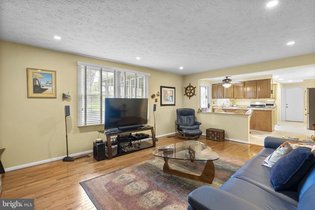 17205 BLOSSOM VIEW DR, Olney, MD 20832