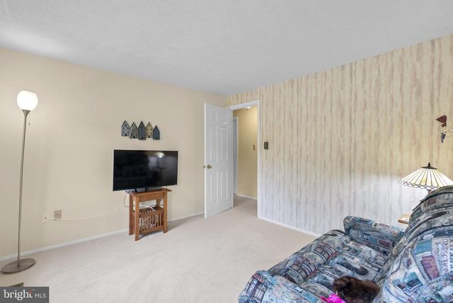 17205 BLOSSOM VIEW DR, Olney, MD 20832