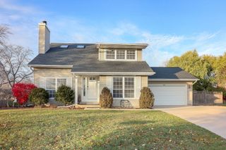 4493 Capstan Drive, Hoffman Estates, IL 60192