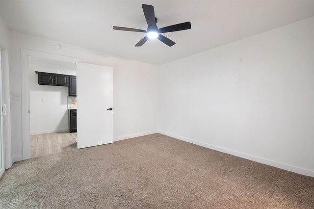 10504 Sunnymeade Place, Oklahoma City, OK 73120