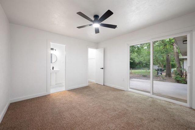 10504 Sunnymeade Place, Oklahoma City, OK 73120