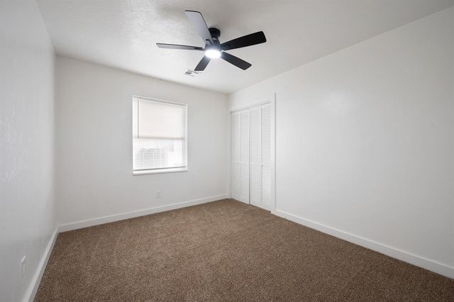 10504 Sunnymeade Place, Oklahoma City, OK 73120