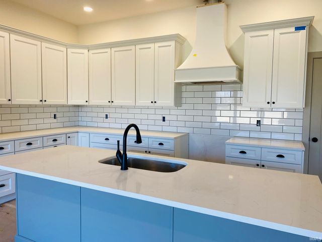 9385 Walter Tell Lane, Tell City, IN 47586